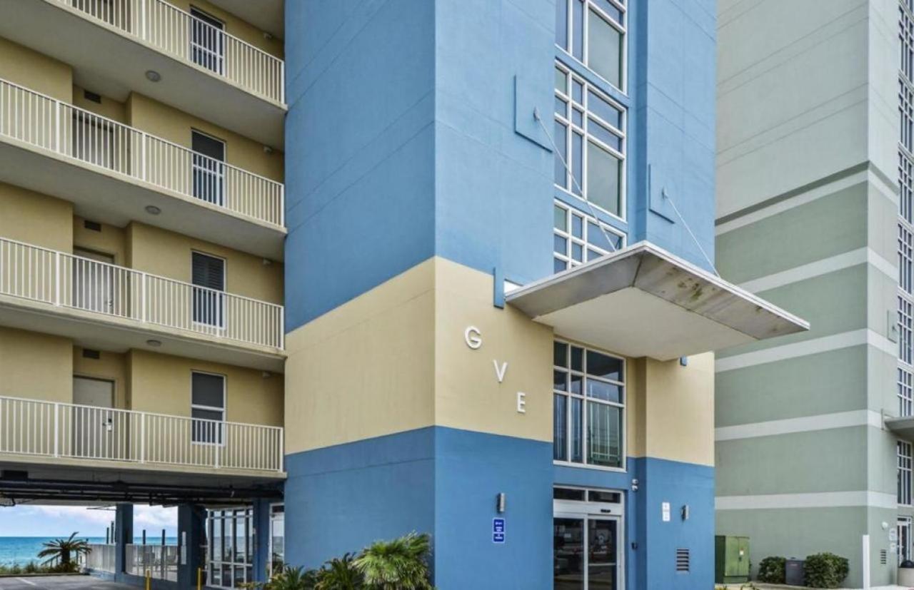 Grand View East 1701 *