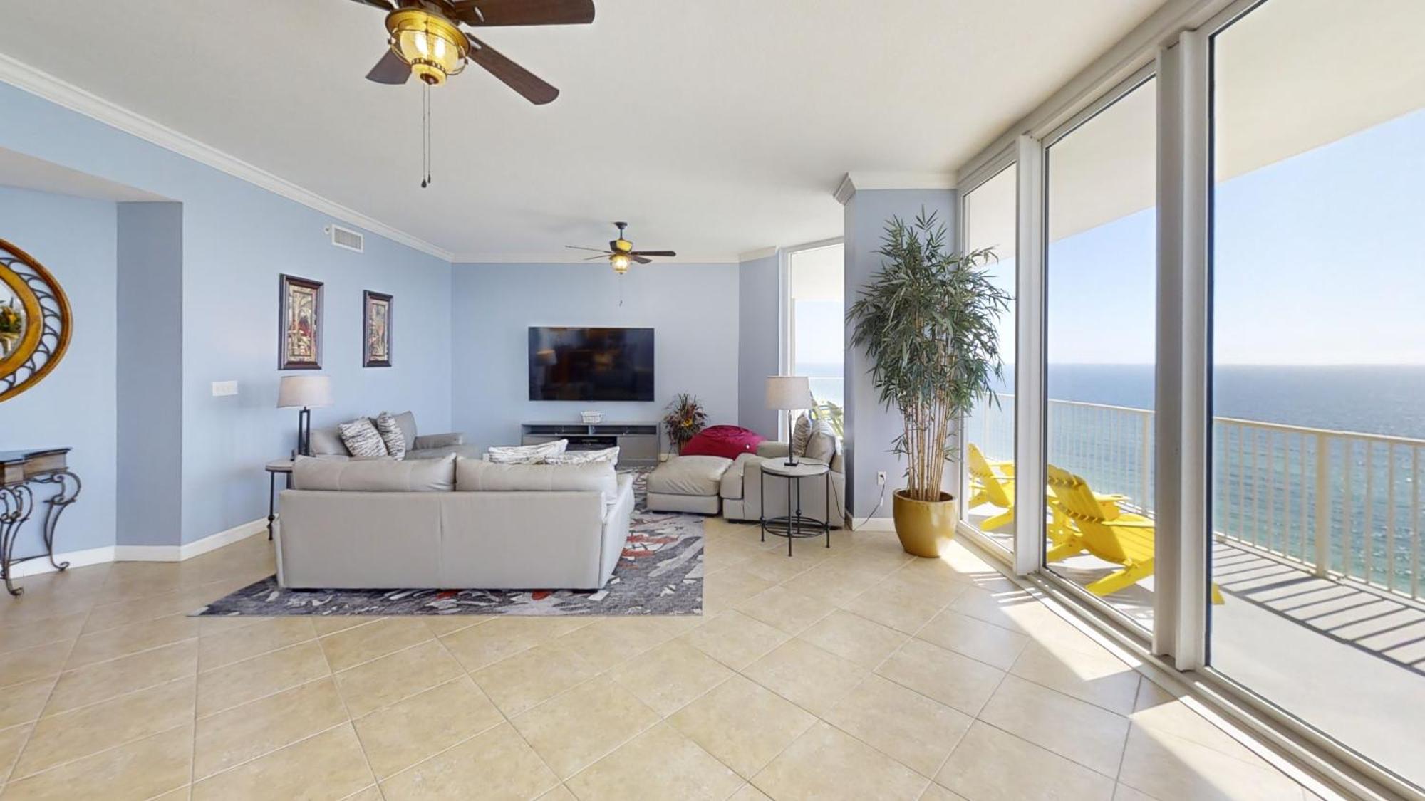 Grand View East 1701 Holiday home *